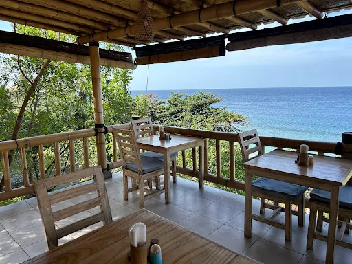 Ibus Sea View Warung 4