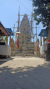 Pura Dhang Kahyangan Prapat Agung Temple 3