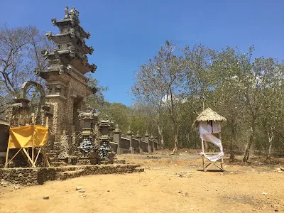 Pura Dhang Kahyangan Prapat Agung Temple 4