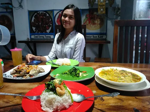 Warung Papet Rica-rica 3