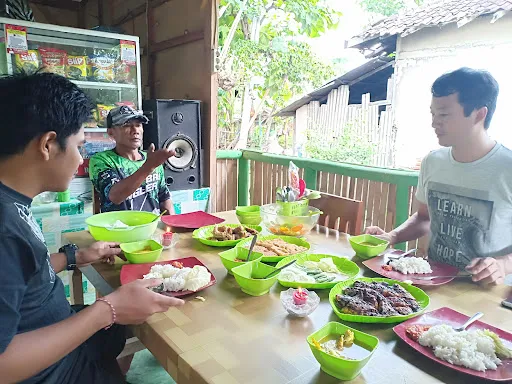 Warung Makan WS 2