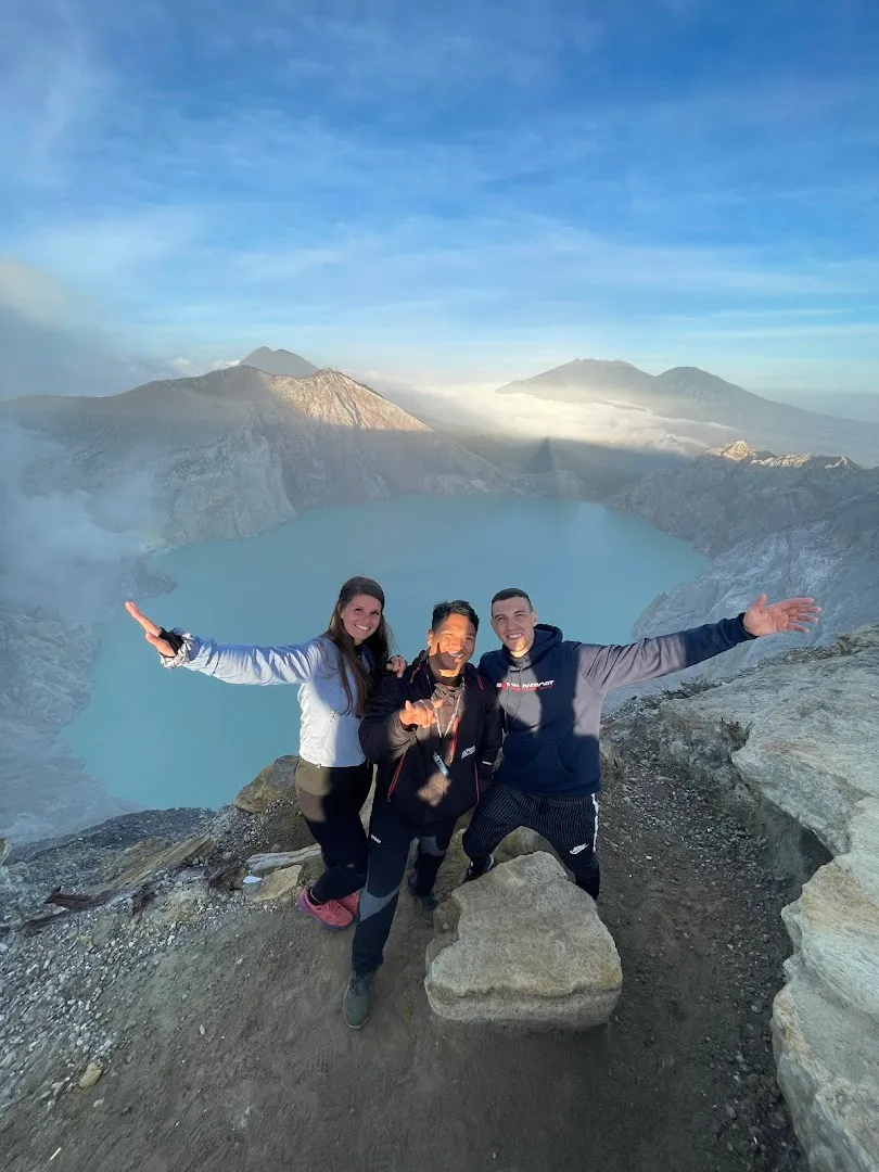 BaLi trans shuttle and travel 3