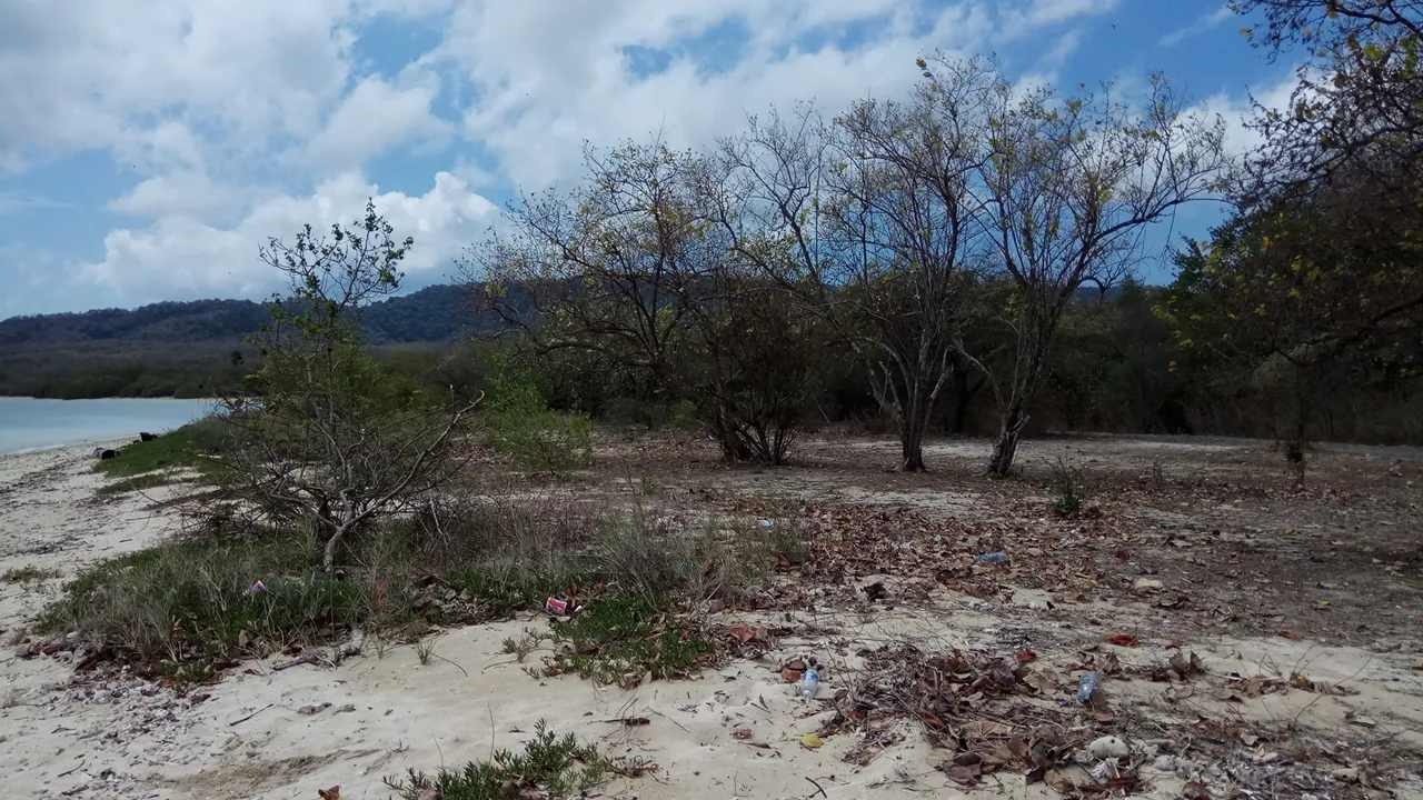 Prapat Agung Beach 4