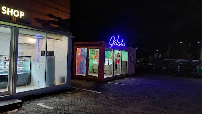 La Costa Cafe and Restaurant 1