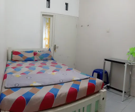 Ijen Transito Guesthouse 3