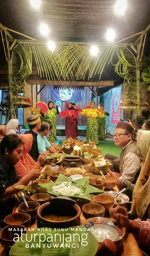 Museum Kampung Mandar Banyuwngi 1