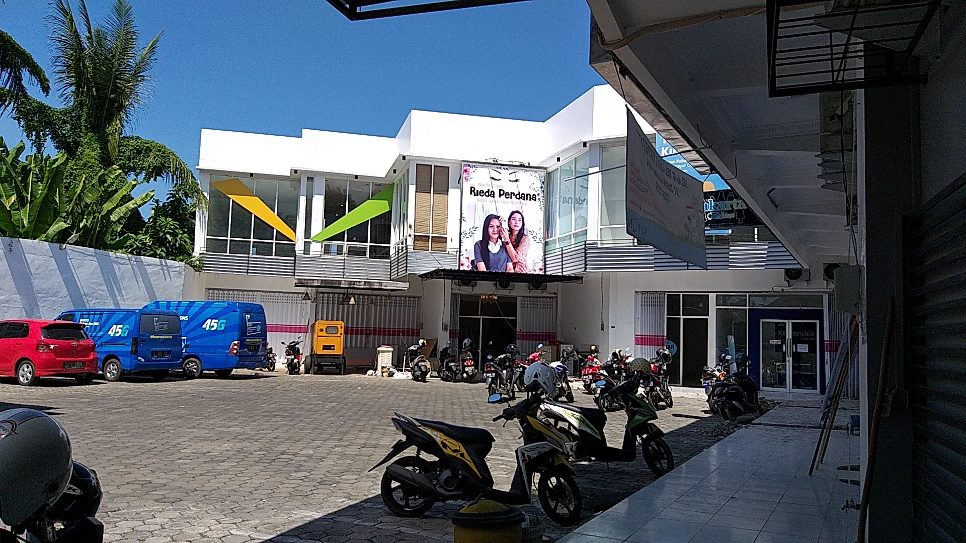 Rieda Perdana Beauty Studio 4