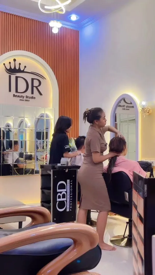 IDR BEAUTYSTUDIO 1
