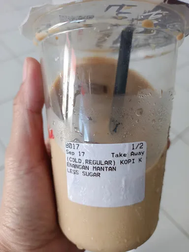 Kopi Kenangan - Roxy Banyuwangi 3