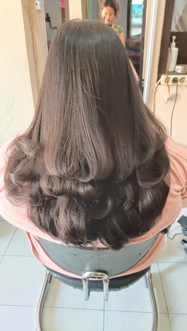 Sinta Mochil BEAUTYSALON 2