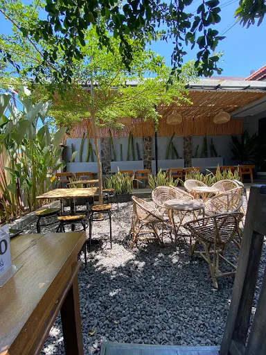 Nyaman Cafe & Resto 1