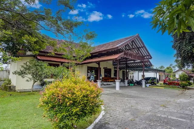 OYO 2668 Villa Kusuma ResidenceNearRSI Fatimah Banyuwangi 3