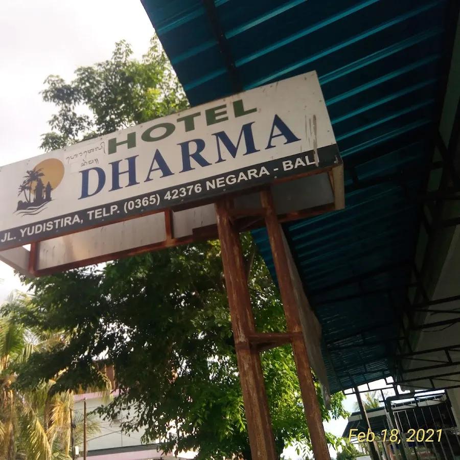 Hotel Dharma 1 4