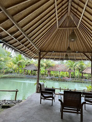 Rumah Makan Tegal Dadong 1