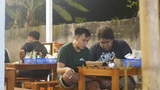 Nasi Babi Warung Kenceng 3