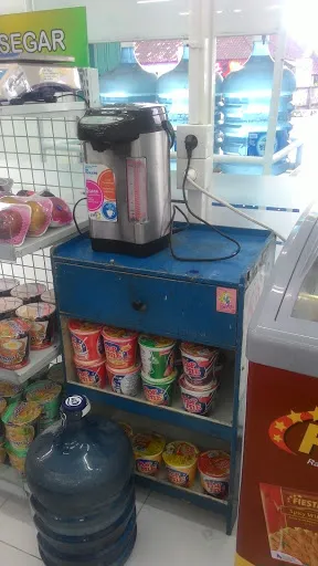 Satria Mart Negara Indomaret 2