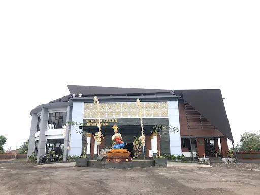 Pusat oleh-oleh Jembrana 3