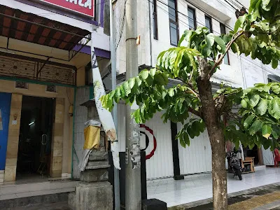 Cruella hair and beauty care 3