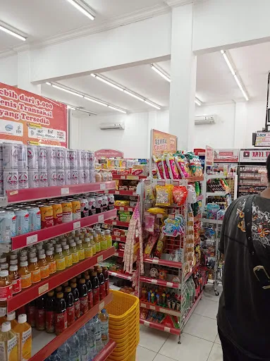 Toko SWT (Alfamart Gajah Mada Jembrana) 1