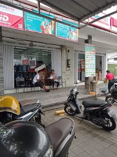 Toko SWT (Alfamart Gajah Mada Jembrana) 2