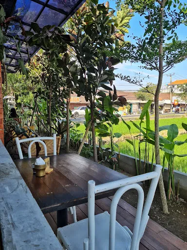 Griya Coffee - Space & Roastery 1