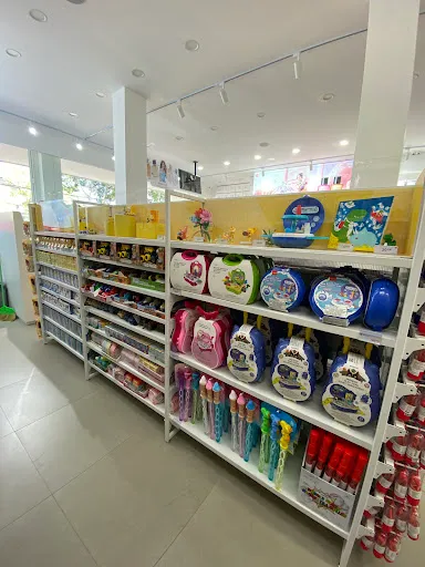 TOKO MINISO JEMBRANA 2
