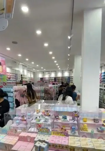 TOKO MINISO JEMBRANA 3