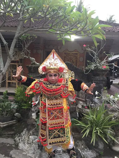 Jeron Mangku Prajapati Candikusuma 4