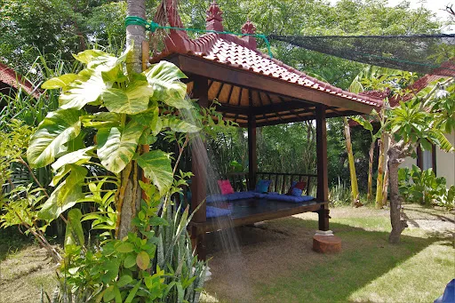 Warung Kejora international and Local Restaurant 4