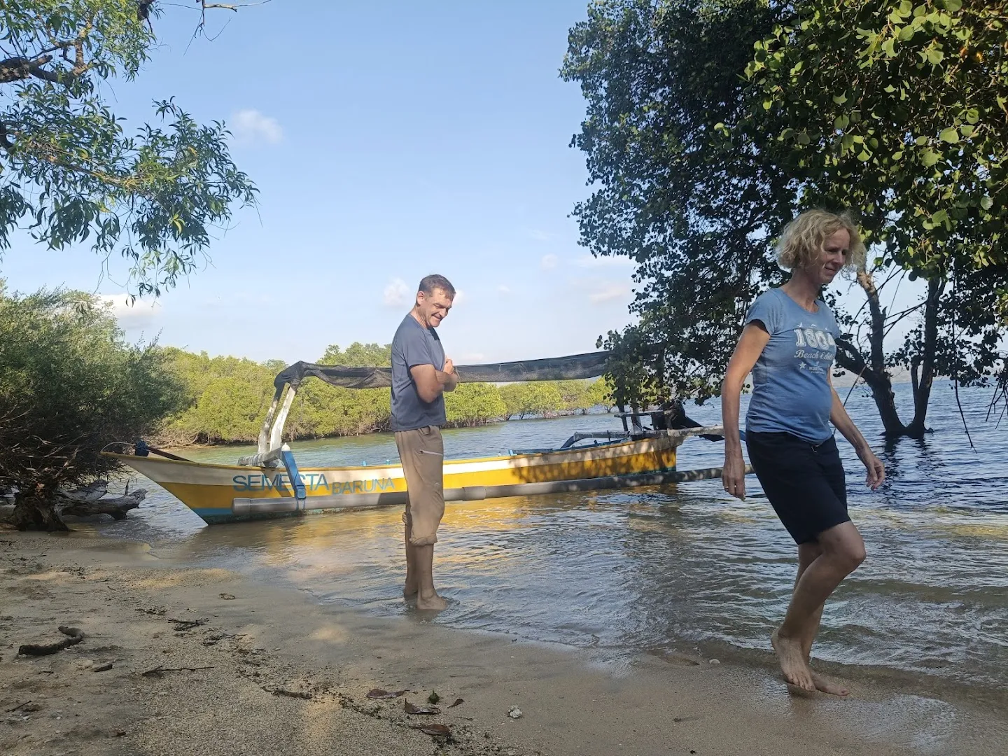 Snorkeling Menjangan Tour & Travel 4