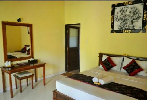 Adisiya Homestay Pemuteran 2
