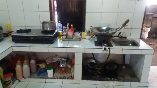 Warung Prapat Sari 1