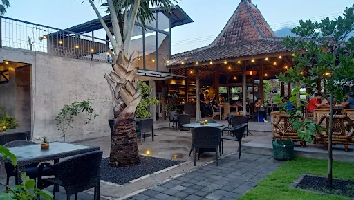 La Casa Kita 3