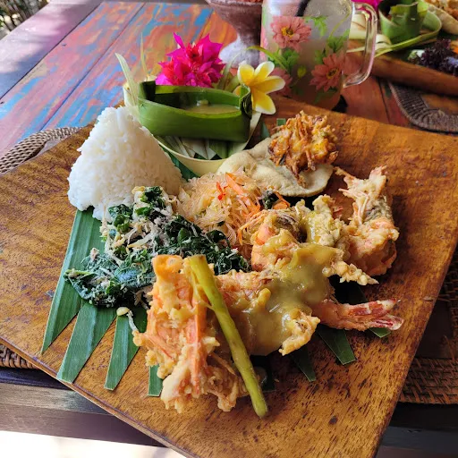 Warung Tirta Sari 3
