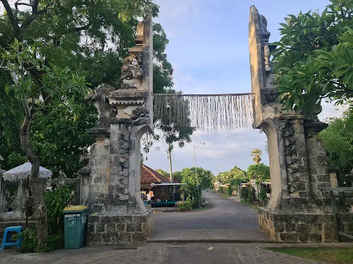Pura Pemuteran 2