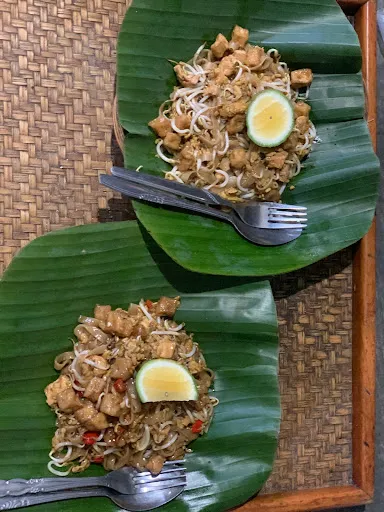 Kedai MakMoon 4
