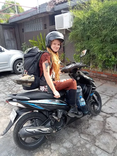 WIDHI SCOOTER RENTAL and TAXI SERVICE 2