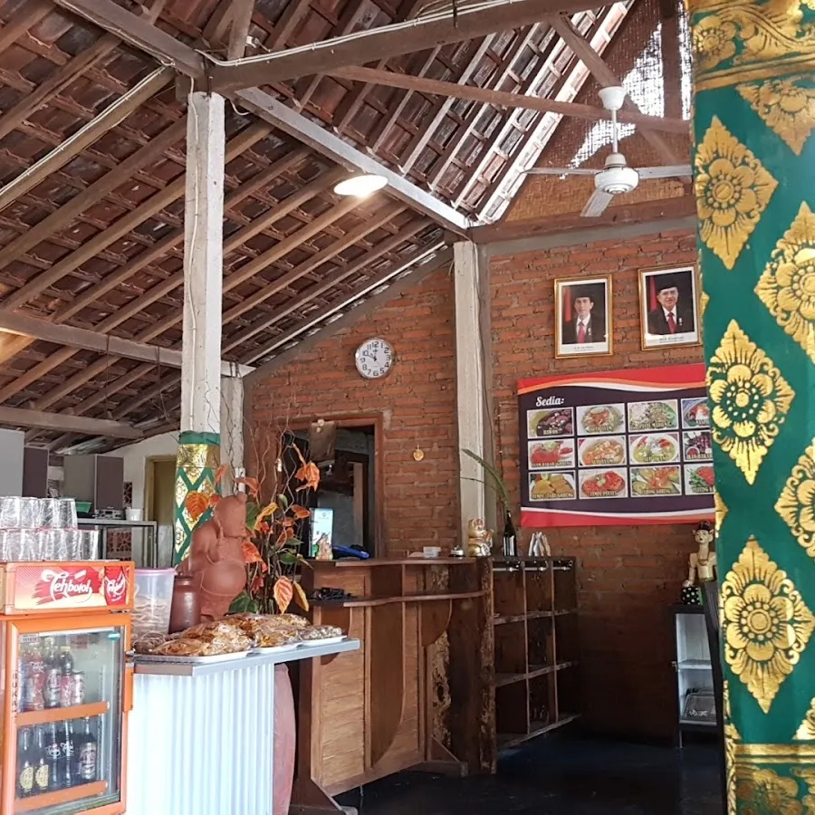 Rumah Makan Kenanga Jawa Timur 1