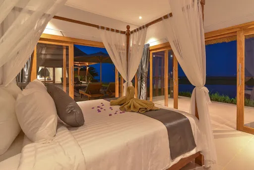 Manik Segara Villas & Restaurant 3