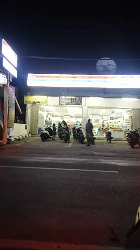 Indomaret Pengulon 4