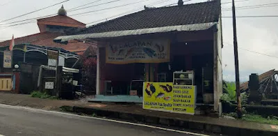 Warung Sawah Nyoman 3