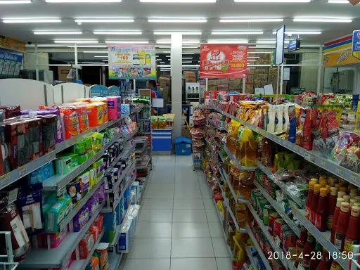 Indomaret Seririt 4