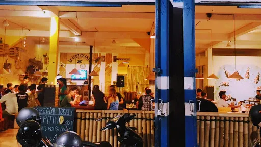 DeKaori Kantine 1