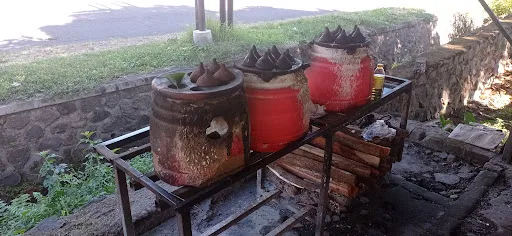 Warung jaje laklak, kopi, nasi jinggo 1