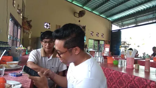 Warung Nasi Khas Bali Luh War 3