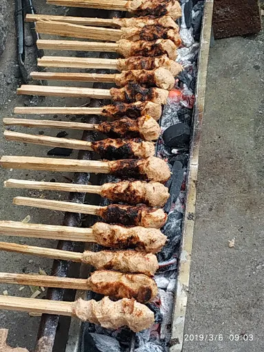 WARUNG NASI SARI OKA 4