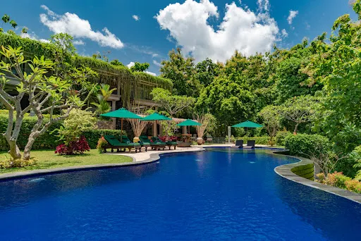 Alamanda Lovina Resort | Bali Yoga Retreat 2