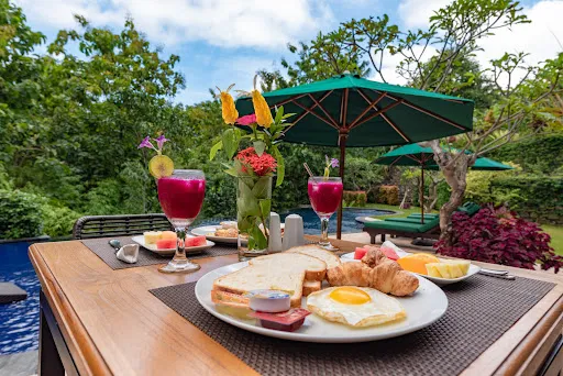 Alamanda Lovina Resort | Bali Yoga Retreat 4