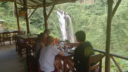 Access To Golden Valley water fall