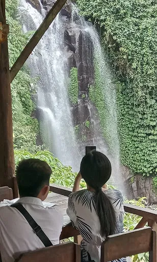 Access To Golden Valley water fall 2